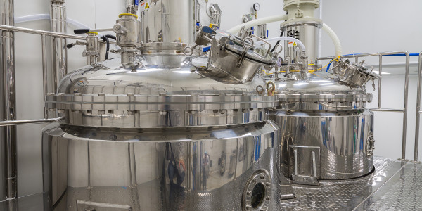 Caldereros · Calderería · Calderas · Tolvas · Cisternas · Depósitos Badalona · Reparación de Tanques de Almacenamiento