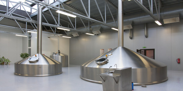 Caldereros · Calderería · Calderas · Tolvas · Cisternas · Depósitos Badalona · Fabricación de Calderas