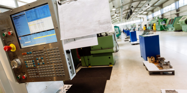 Torneros, Mecanizados, Matriceros, Control Numérico Badalona · Programación de tornos CNC para fabricar piezas en serie
