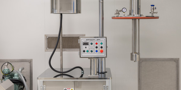 Tuberos · Instalación / Mantenimiento Tuberías Industriales l'Hospitalet de Llobregat · Montaje de tuberías para transportar líquidos, gases o productos químicos